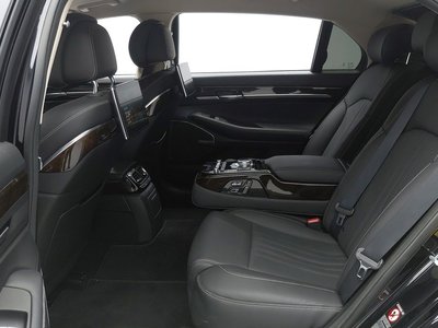 GENESIS G90 - 8