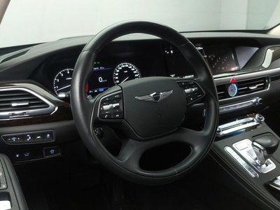 GENESIS G90 - 6