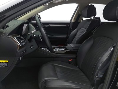 GENESIS G90 - 4