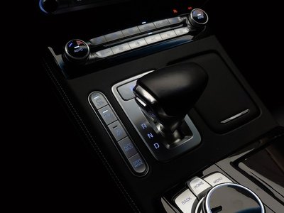 2020 Genesis G90 — миниатюра 20