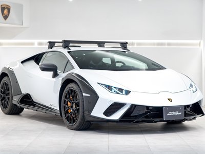 LAMBORGHINI HURACAN - 1