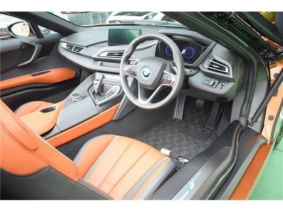 BMW I8 ROADSTER - 3