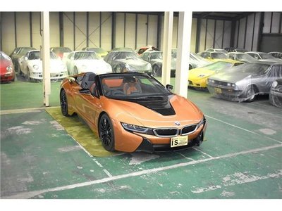 BMW I8 ROADSTER - 10