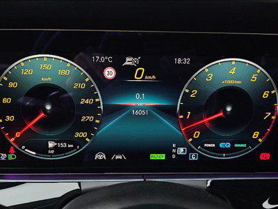 MERCEDES-BENZ GT AMG - 8