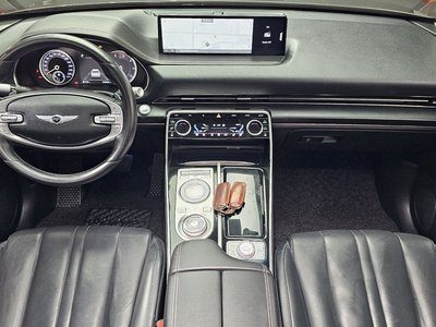 GENESIS GV80 - 5
