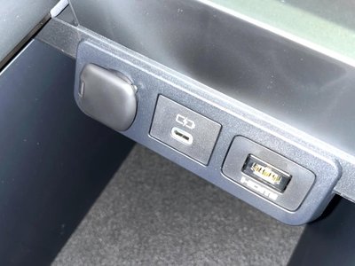 صورة مصغرة 50 لـ 2026 Toyota ALPHARD