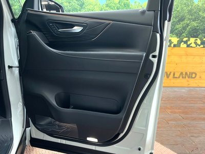 صورة مصغرة 68 لـ 2026 Toyota ALPHARD