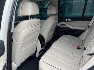2025 BMW X5 — миниатюра 15