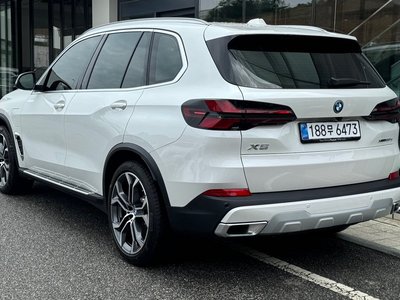 2025 BMW X5 — фото 5