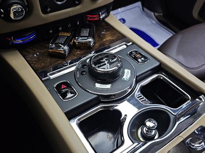 ROLLS-ROYCE GHOST - 9