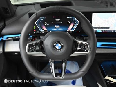 2025 BMW 5 SERIES — миниатюра 13