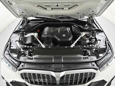 2025 BMW 5 SERIES — фото 7