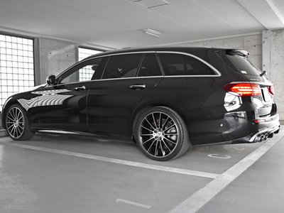 MERCEDES-BENZ E-CLASS AMG - 10