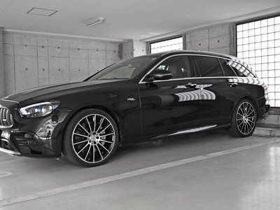 MERCEDES-BENZ E-CLASS AMG - 8