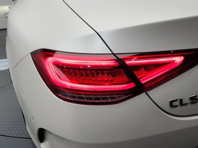 MERCEDES-BENZ CLS-CLASS - 10