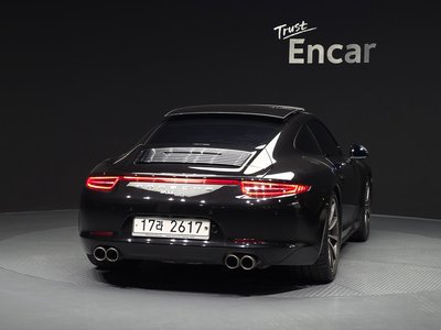 PORSCHE 911 - 3