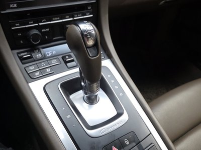 PORSCHE 911 - 9