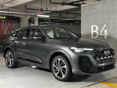 2025 AUDI Q5 photo 4