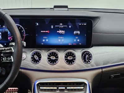 صورة مصغرة 16 لـ 2025 Mercedes-BENZ GT AMG