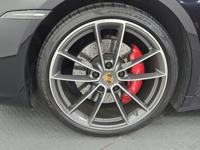 PORSCHE 911 - 6