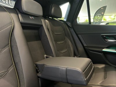 صورة مصغرة 43 لـ 2025 Mercedes-BENZ GLC AMG