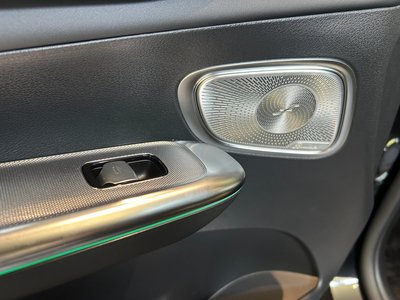 صورة مصغرة 36 لـ 2025 Mercedes-BENZ GLC AMG