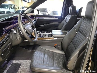 CADILLAC ESCALADE - 8