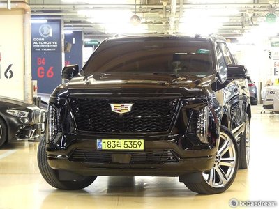 CADILLAC ESCALADE - 1