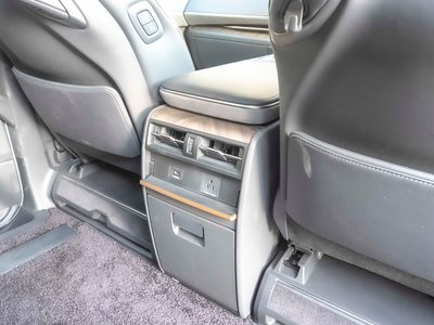 صورة مصغرة 23 لـ 2024 Lexus LM