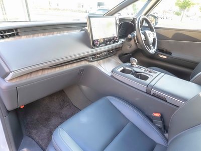 صورة مصغرة 19 لـ 2024 Lexus LM