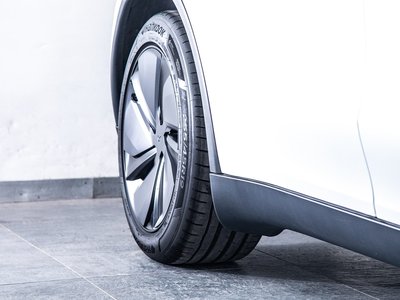 2025 Tesla MODEL Y thumbnail 43