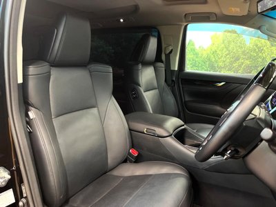 TOYOTA ALPHARD - 8
