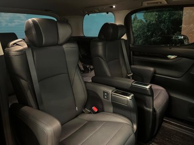 TOYOTA ALPHARD - 9