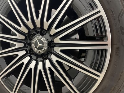 MERCEDES-BENZ GLA - 10