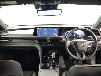 TOYOTA CROWN SPORT - 5