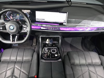 صورة 5 لـ 2023 BMW 7 SERIES