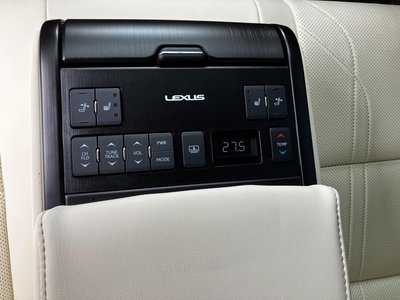 صورة مصغرة 21 لـ 2020 Lexus ES