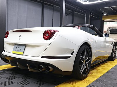 FERRARI CALIFORNIA - 10