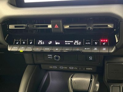 صورة مصغرة 49 لـ 2024 Toyota LAND CRUISER 250