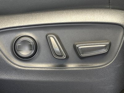 صورة مصغرة 61 لـ 2024 Toyota LAND CRUISER 250