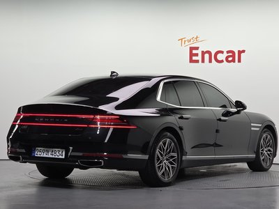 2022 Genesis G90 (RS4) photo 4