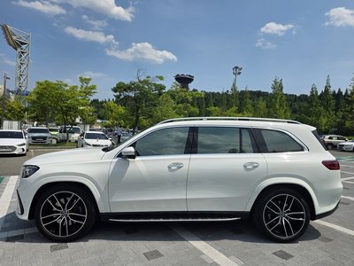 MERCEDES-BENZ GLS - 6
