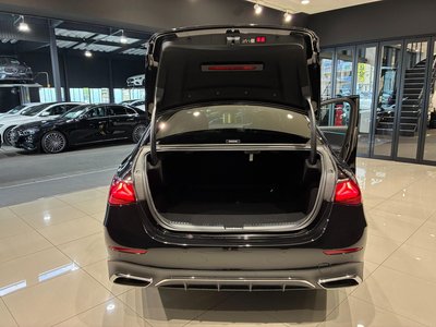 2025 Mercedes-BENZ E-CLASS — миниатюра 32