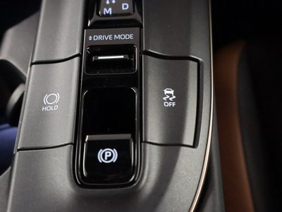 صورة 22 لـ 2023 Toyota CROWN CROSSOVER