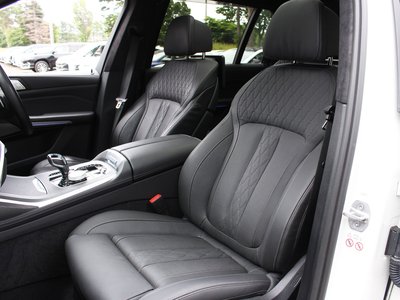صورة مصغرة 32 لـ 2022 BMW X7