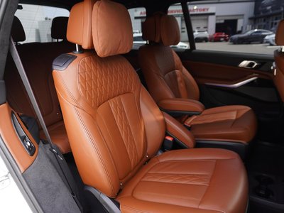 2023 BMW X7 — миниатюра 44