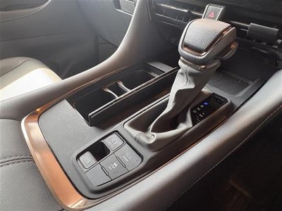 2025 Toyota ALPHARD 缩略图 26