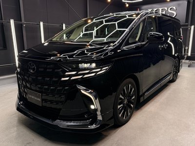 TOYOTA ALPHARD - 2