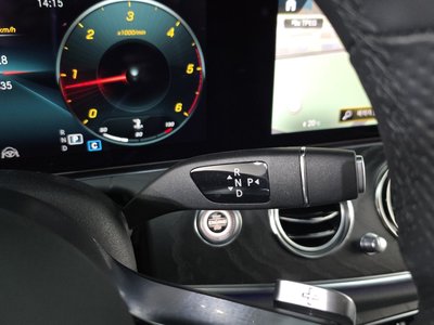 MERCEDES-BENZ E-CLASS - 9