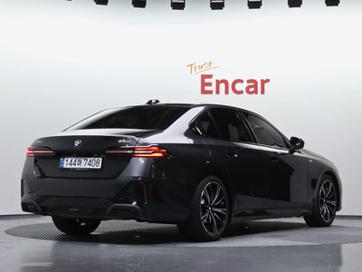 2024 BMW 5 SERIES 照片 3